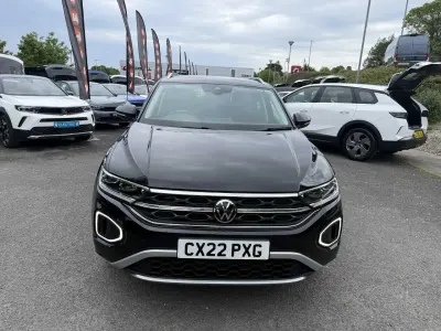 Begagnad VW T-Roc Style 148 HK (108 kW) 2022 Svart SUV