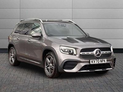 Mercedes GLB220