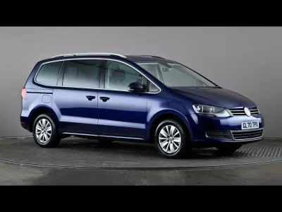 Usado VW Sharan SE 150 HP (110 kW) 2021 Azul Monovolume