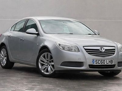 Used Vauxhall Insignia 140 HP (102 kW) 2011 Silver Hatchback
