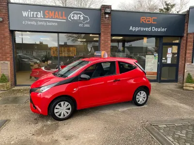 Used Toyota Aygo 69 HP (50 kW) 2016 Red Hatchback