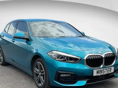 Used BMW 118 Sport Line 136 HP (100 kW) 2022 Blue Hatchback