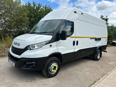 Used Iveco Daily 180 HP (132 kW) 2021 White Van