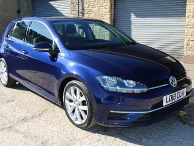 Używany VW Golf VII SE 115 KM (84 kW) 2018 Niebieski Hatchback