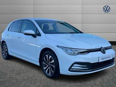 Used VW Golf VIII Active 147 HP (108 kW) 2022 White Hatchback