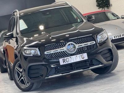 Mercedes GLB200