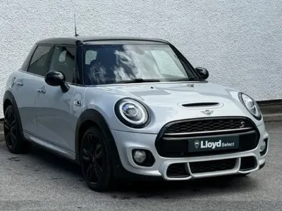 Used Mini Cooper S Hatch 178 HP (130 kW) 2019 Silver Hatchback