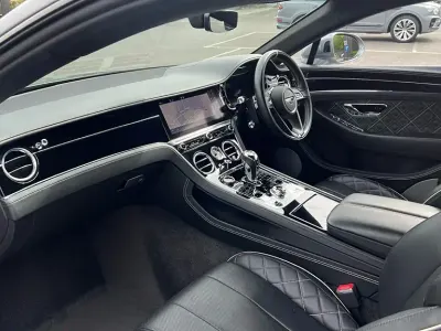 Używany Bentley Continental GT 550 KM (404 kW) 2019 Szary Coupe