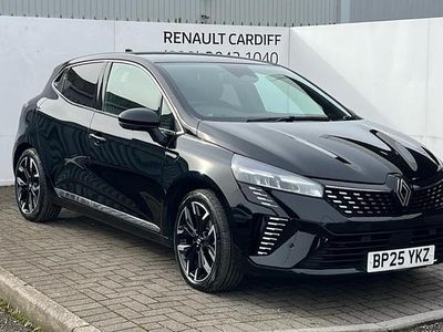 Used Renault Clio V Techno 143 HP (105 kW) 2025 Black  Hatchback