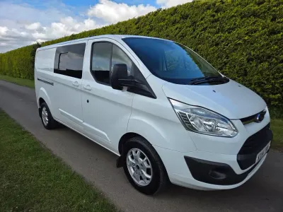 Begagnad Ford Transit Connect 95 HK (69 kW) 2014 Vit Minibuss