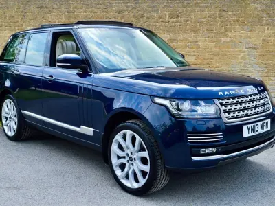 Begagnad Land Rover Range Rover Autobiography 339 HK (249 kW) 2013 Blå SUV