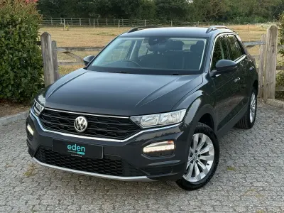 Used VW T-Roc SE 150 HP (110 kW) 2020 Grey SUV