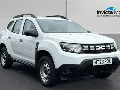Used Dacia Duster Essentiel 90 HP (66 kW) 2023 White SUV