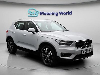 Usado Volvo XC40 Inscription 197 HP (144 kW) 2021 Prateado SUV