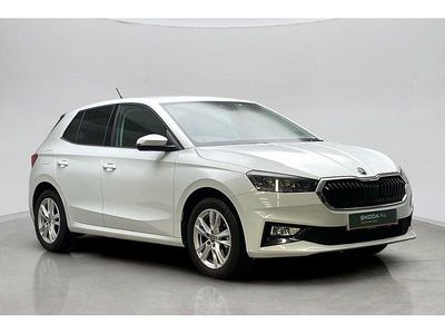 Used Skoda Fabia SE L 85 HP (62 kW) 2025 Moon white metallic Hatchback