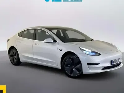 Usado Tesla Model 3 Standard Range 180 kW (245 HP) 2021 Sedan