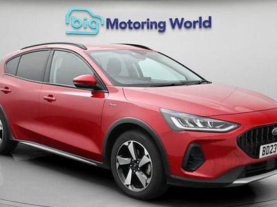 Used Ford Focus Active 155 HP (114 kW) 2023 Red Hatchback
