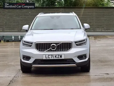 Begagnad Volvo XC40 Inscription 250 HK (183 kW) 2021 Silver SUV
