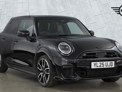 Used Mini Cooper Hatch 113 kW (154 HP) 2025 Black Hatchback