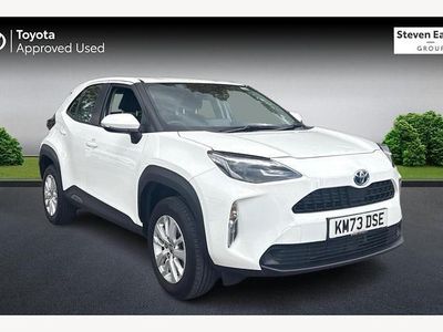 Used 2025 Toyota Yaris Hybrid Estate | £20,186 (Good price)