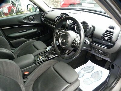 Usado Mini Cooper Clubman 2017 Plateado Familiar
