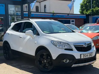 Used Vauxhall Mokka 140 HP (102 kW) 2014 White SUV