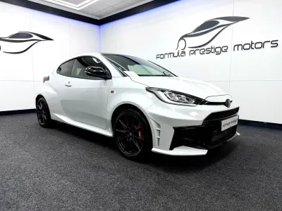 Used Toyota Yaris 2025 White Hatchback