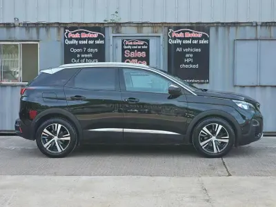 Used Peugeot 3008 Allure 130 HP (95 kW) 2019 Black SUV