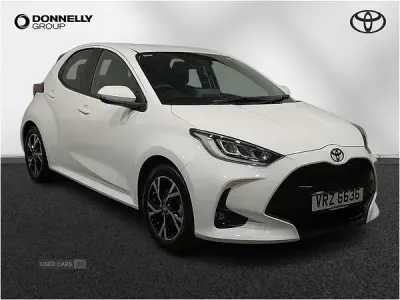 Used Toyota Yaris Design 116 HP (85 kW) 2024 White Hatchback