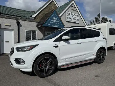 Begagnad Ford Kuga ST-Line 150 HK (110 kW) 2017 Vit SUV
