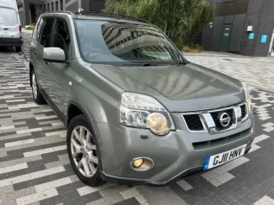 Used Nissan X-Trail Tekna 2011 Green SUV