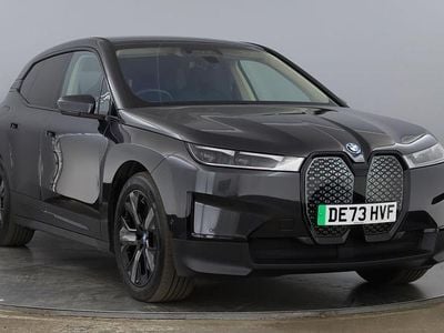 BMW iX