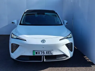 Used MG MG6 Trophy 356 HP (261 kW) 2025 White Hatchback