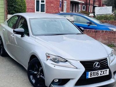 Lexus IS300h