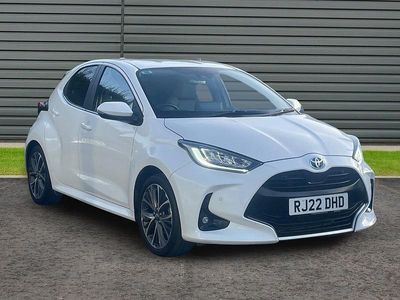 Used Toyota Yaris 116 HP (85 kW) 2022 White Hatchback