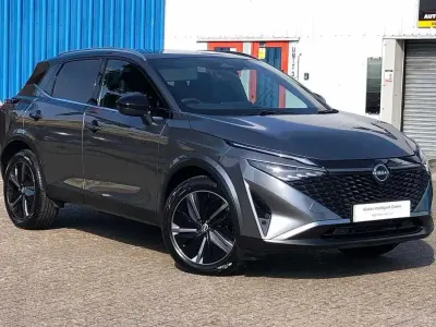Used Nissan Qashqai Tekna 155 HP (114 kW) 2025 Grey SUV