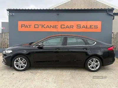 Used Ford Mondeo Zetec 150 HP (110 kW) 2019 Black Hatchback
