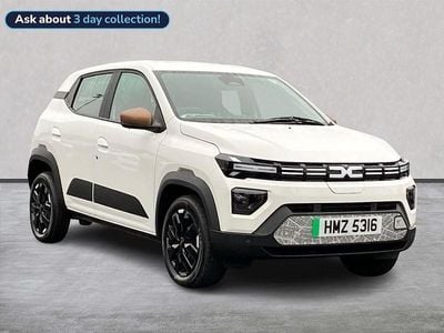 White New 2025 Dacia Spring Extreme Hatchback | £11,350 (Fair price)