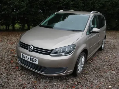 Used VW Touran SE 105 HP (77 kW) 2012 Beige MPV
