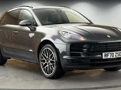 Used Porsche Macan 245 HP (180 kW) 2020 Black SUV