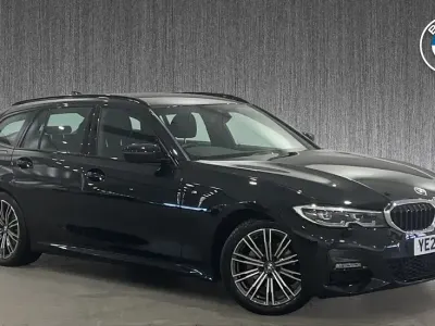 Begagnad BMW 320 M Sport 181 HK (133 kW) 2022 Svart Kombi