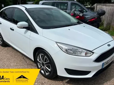 Used Ford Focus Studio 2015 White