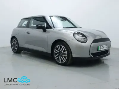 Used Mini Cooper Classic 135 kW (184 HP) 2024 Silver Hatchback