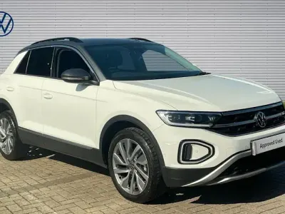 Usado VW T-Roc Style 150 HP (110 kW) 2025 SUV