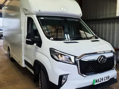 Used Maxus eDeliver 9 150 kW (204 HP) 2024 White Van