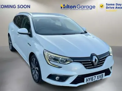 Usado Renault Mégane GrandTour Dynamique 2017 Branco Carrinha