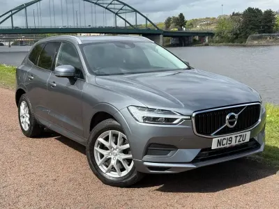 Usado Volvo XC60 Momentum 190 CV (139 kW) 2019 Gris SUV