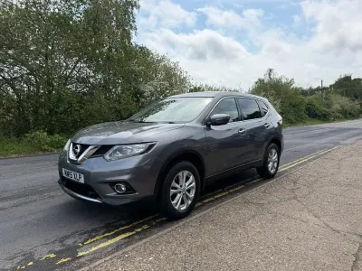 Gebraucht Nissan X-Trail Acenta 130 PS (95 kW) 2015 Grau SUV