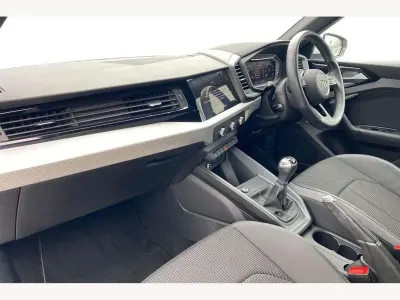 Used Audi A1 S-Line 110 HP (80 kW) 2022 White SUV