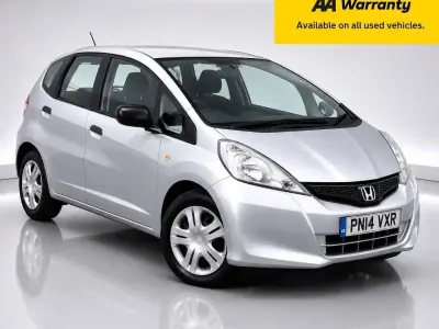 Used Honda Jazz S 90 HP (66 kW) 2014 Silver Hatchback